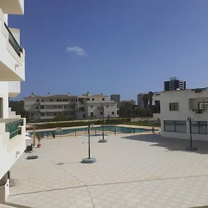 double-room-dunas-de-alvor-pool.hotelaalgarve.com/