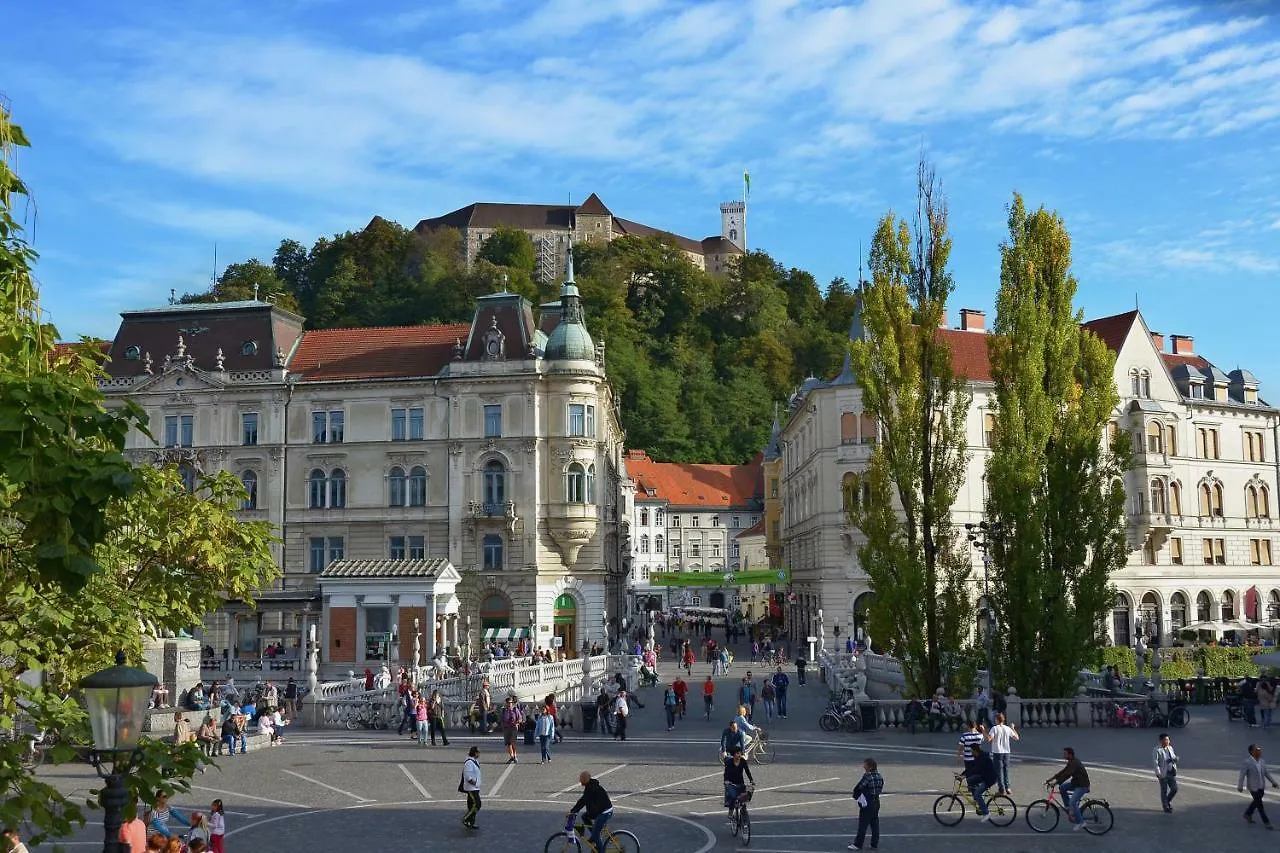 Studio Optim Ljubljana 0*,  Slovenia